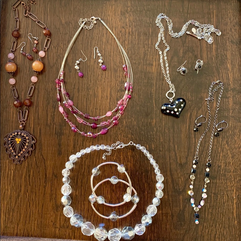 💎Beautiful set of 5 jewelry ensembles!💎
